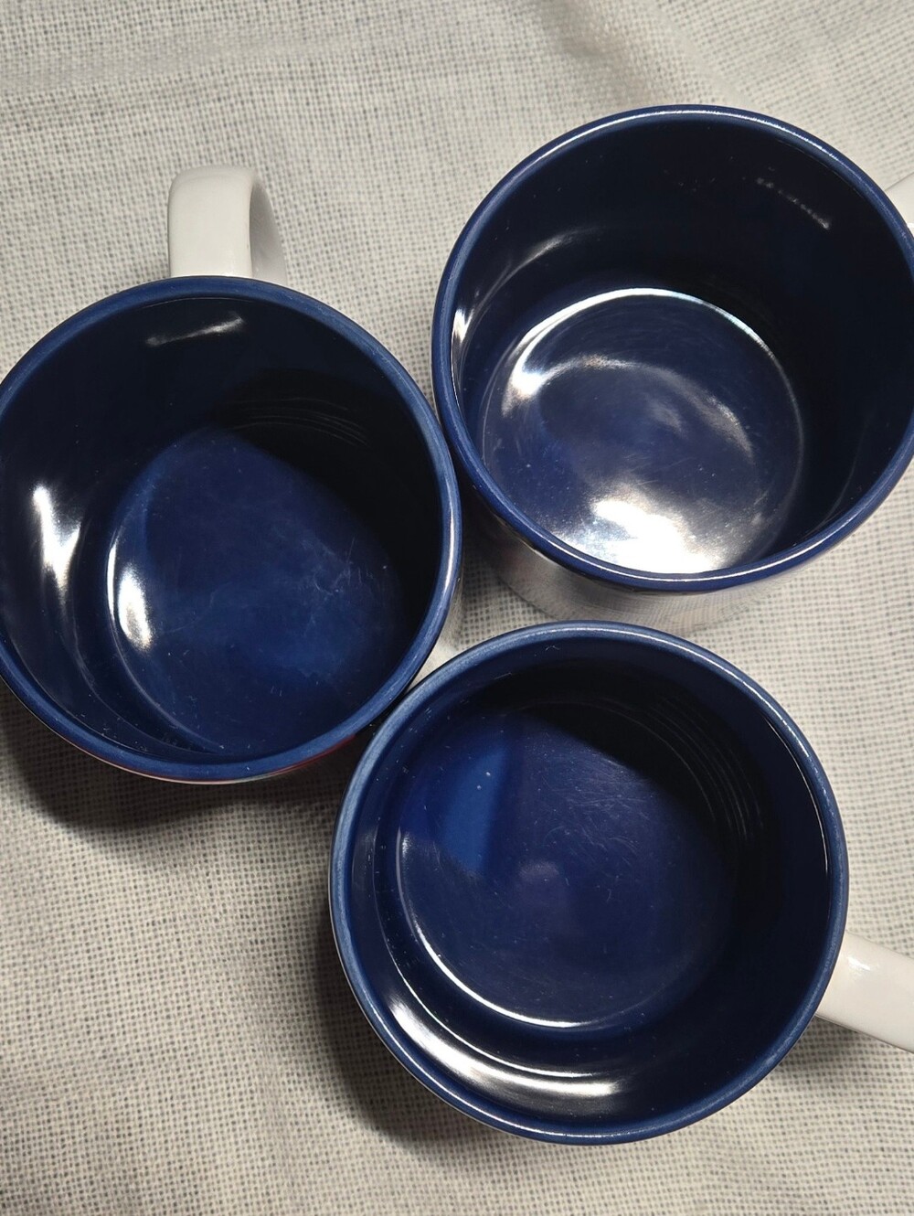 Disney Mug Set with Mickey, Minnie, and Pluto - Blue, Purple, Red - Picture 4 of 7